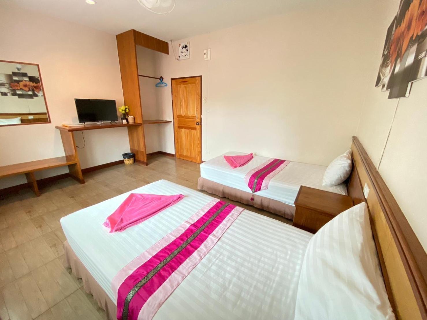 Lotus Hostel Beach Ko Tao Ngoại thất bức ảnh