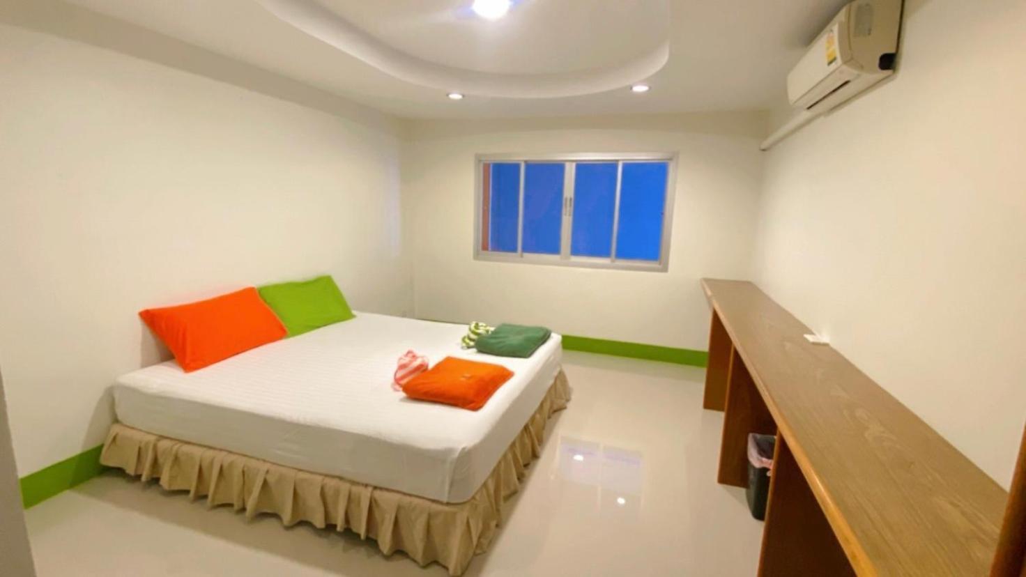 Lotus Hostel Beach Ko Tao Ngoại thất bức ảnh
