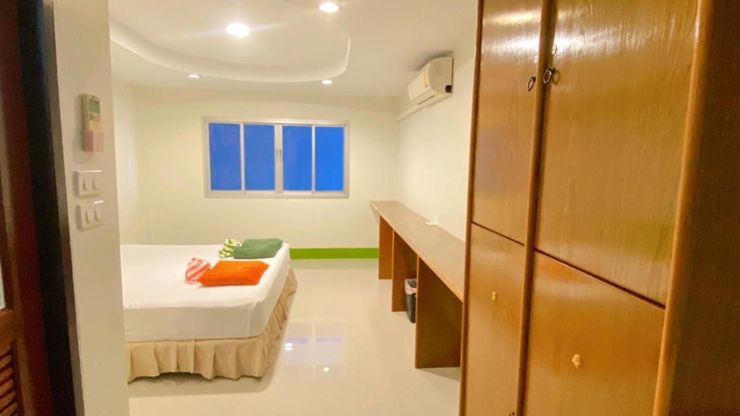 Lotus Hostel Beach Ko Tao Ngoại thất bức ảnh