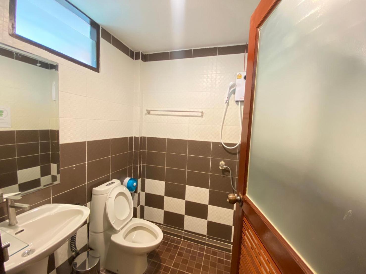 Lotus Hostel Beach Ko Tao Ngoại thất bức ảnh