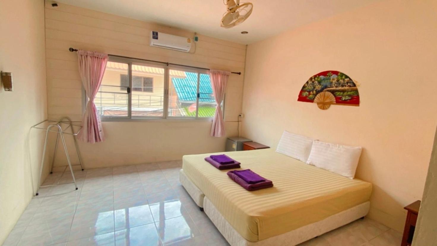 Lotus Hostel Beach Ko Tao Ngoại thất bức ảnh
