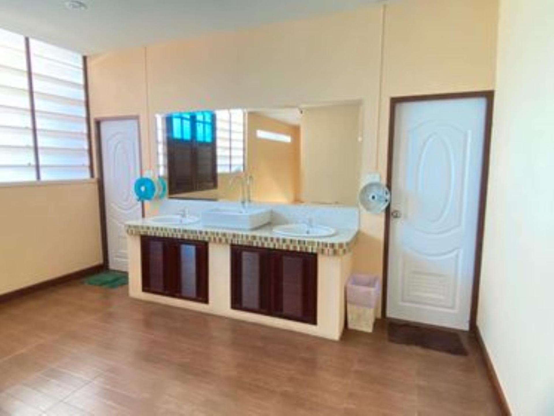 Lotus Hostel Beach Ko Tao Ngoại thất bức ảnh